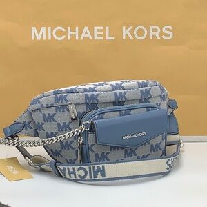 Michael Kors Maisie 2 in 1 Waist Fanny Pack Crossbody Waist pack Sling B…